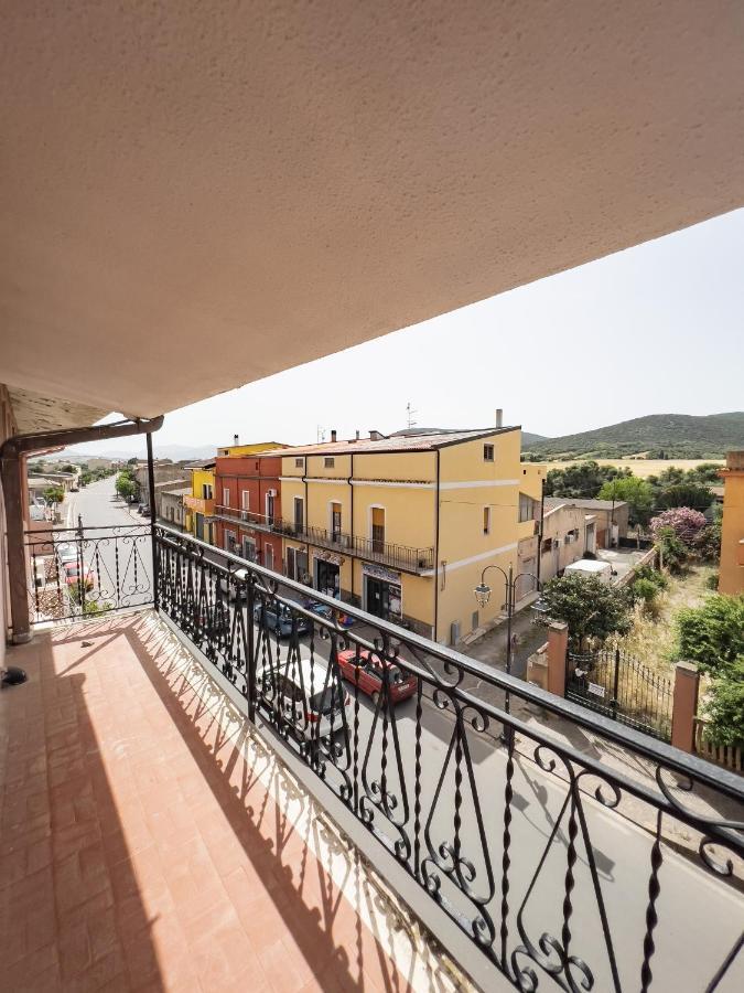 Albergo Ristorante Locanda Rosella Giba Eksteriør bilde