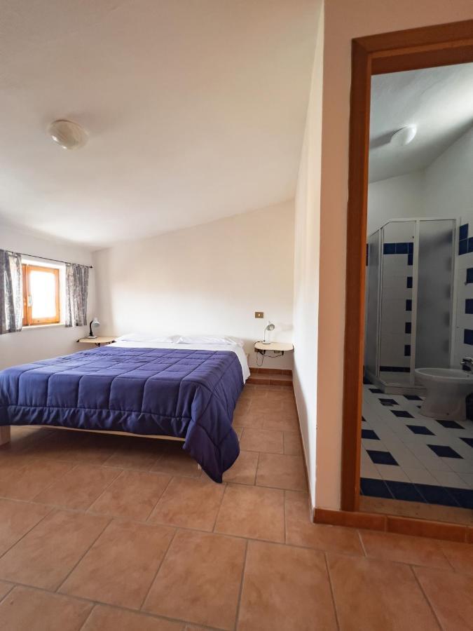 Albergo Ristorante Locanda Rosella Giba Eksteriør bilde